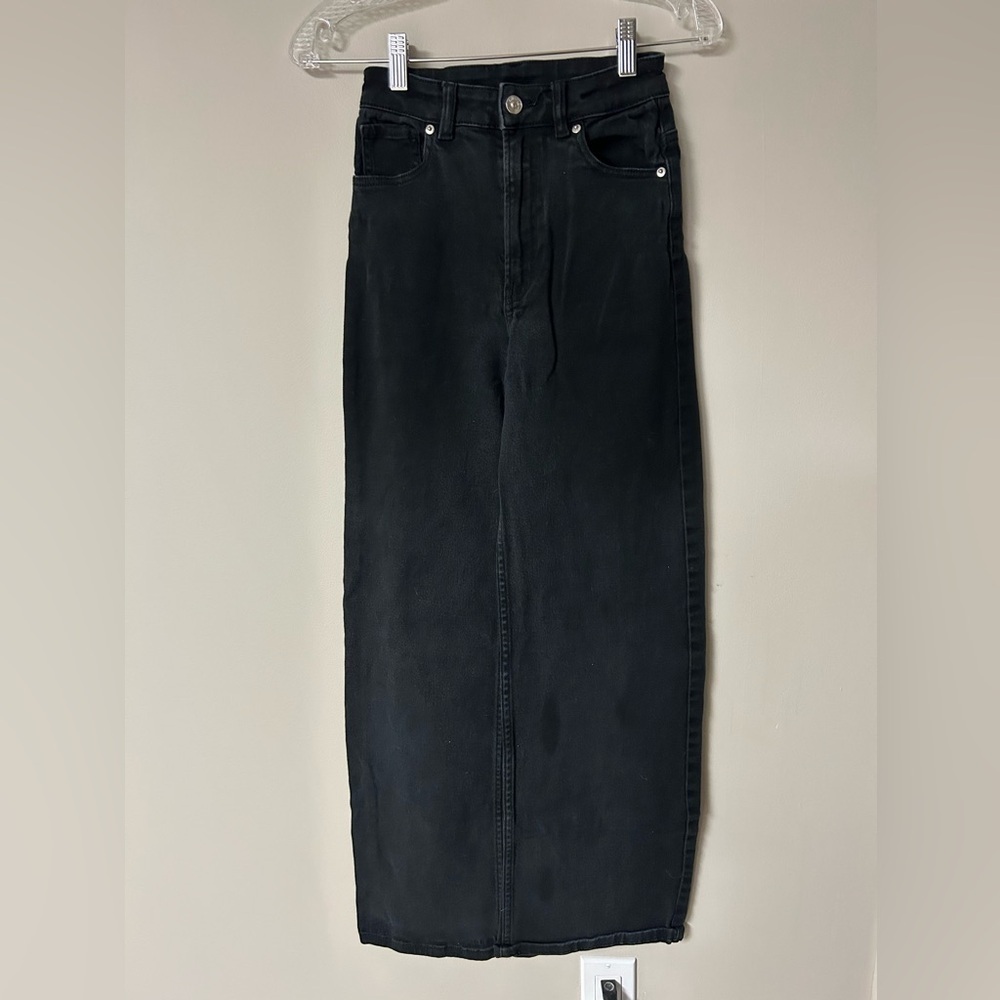 H&M Black Straight‎ Leg Jeans